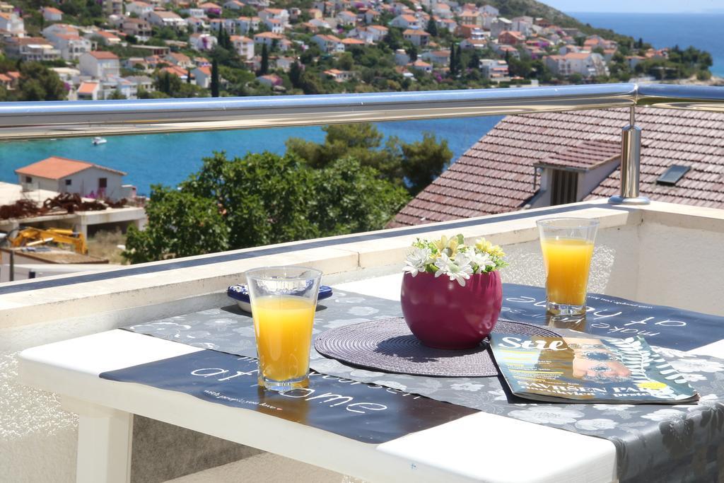 Apartments Kristo Trogir Bagian luar foto